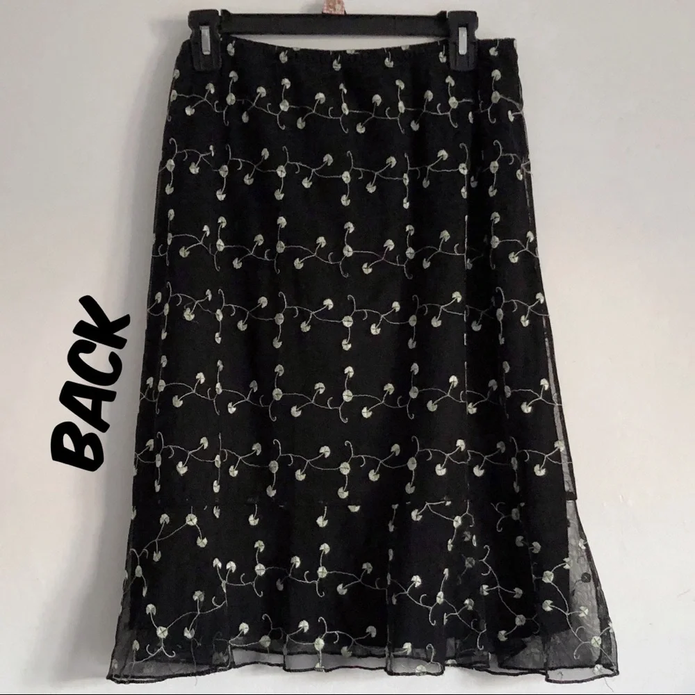 elementz ⋆ vintage embroidered skirt